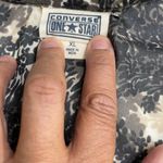 Converse “one star” blouse! Dark floral print. Size XL Photo 6