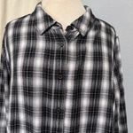 Lane Bryant Shirt Plus Sz 22/24 LS Black Plaid Shacket Pockets Roll Tab Sleeve Photo 1
