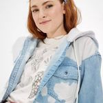 American Eagle AE Cropped Denim Hooded Shacket Photo 2