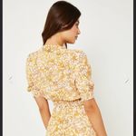 BCBGeneration BCBG Generation ANYA V-Neck Top Yellow Animal Print Size Large NWT Photo 3