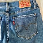 Levi's Levi Strauss 711 Skinny Jeans Photo 4