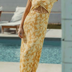 The Normal Brand Ezra Crepe Cinch Dress. Size Small Yellow Photo 0