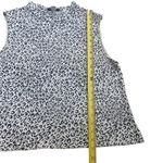 St. John Women’s L Mock Neck Sleeveless Shell Top White Snow Leopard Cheetah Photo 5