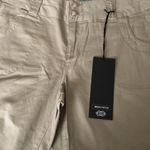 One 5 One   ladies shorts  size 8 Photo 15