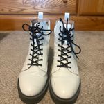 New Look White Boots Photo 0