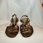 Andrew Geller Elden Metallic Bronze Wedges size 8.5 Snakeskin Print Sandals Photo 3