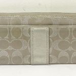 Coach  Hampton Signature wallet Tri-Fold envelope Silver/Grey Photo 4