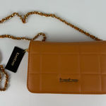 Bebe NWT Quilted Crossbody – Sandstone Photo 0