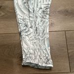 Lululemon High Rise Love Knot Crop 15" Twine White Multi Leggings Size 4 Photo 3