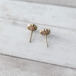 Retro Stud Earrings Photo 3
