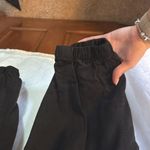 American Eagle  Outfitters Black Cargo Pants Relaxed Fit Size Medium Photo 4