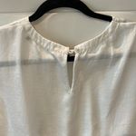 Women size small loose fit white top elegant dressy material Photo 2