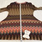 Karen Kane size small 3/4 sleeve Vibrant Zigzag Pattern shark bite hem tunic EUC Photo 6