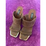 DKNY Lilina Sandal Dark Cognac Suede Size 8 Chunky Heel Square Toe Shoe Grommets Photo 2
