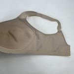 Vanity Fair  Size 40DD Sports Bra Convertible Full Figure Wireless Beige 71500 Photo 13