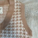 Abercrombie & Fitch Houndstooth Sweater Vest Women's Small Tan Oversized Photo 4