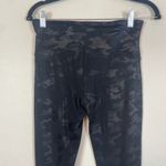 Spanx High Waisted Look at Me Now Seamless Leggings Black Camo Size Large L Photo 3