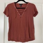 Forever 21  Burnt Red/Orange Vneck Shirt Size Small Photo 4