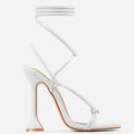 EGO NEW  WHITE SANDALD HEELS SIZE 8 Photo 3