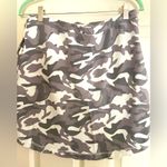 Rachel Zoe  Camouflage Size Medium Photo 1