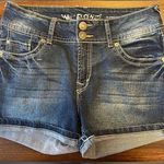 Wall Flower - Luscious Curvy Denim Shorts (Size 5) Photo 0