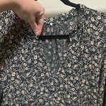 Green and Tan Floral longsleeve Mockneck v Photo 2