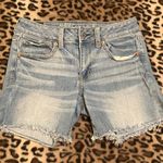 American Eagle JEAN Shorts Women’s Size 6 AE Midi Distressed Raw Hem Shorts Photo 0