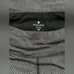 Athleta  Criss Cross Drifter Legging Size XS Gray Black Zip Pockets Photo 3