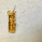 Gold tone red and black Golf bag with clubs pin Photo 4