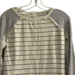 Lululemon Athletica Striped Long Sleeve Top Crew Neck Cream Black Size 8 Photo 1