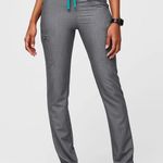 FIGS  Yola Skinny Scrub Pants™ Photo 0