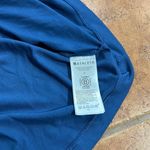 Athleta Air Out Cinch TEE in Blueish Size M Photo 5