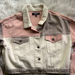 Missguided  Colorblock Cropped Denim Jacket Photo 7