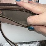 Coach  Women's Metallic Universal Wallet with Phone Pocket in Rose Gold Pebble Le Photo 6