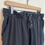 Lululemon - Keep Moving Pant Black Relaxed Pull On Travel Casual Athleisure Photo 4