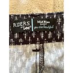 Riders By Lee Mid Rise Printed Shorts – Size 6M – Black & White Ikat Photo 3