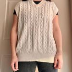 VINTAGE WHITE KNIT SWEATER VEST Size 1X Photo 1