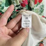 THML  Green Size XS Floral Shift Knee Length Sleeveless Dress Photo 3