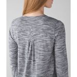 Lululemon  Yogi Everyday Long Sleeve Workout Top Size Medium Space Dye Stretch Photo 13