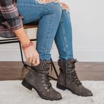 Very G Women’s Charlie Lace-Up Boots in Grey Size 11 Photo 0