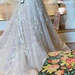 Maggie Sottero Wedding Dress Size 2 Photo 4