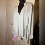 Peter Nygard Peter Nygård White High-Lo Flowy Blouse 12 Photo 1