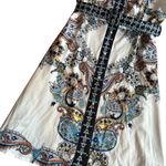 Kaimilan White Floral Print Knee Photo 10