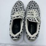 Adidas Swift Run 22 Dalmatian Print Lace Up Low Top Sneaker size 9 Photo 1