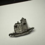 REN Round Island MI Lighthouse Brooch Brooch Pin Pewter Silver Tone Signed Photo 10