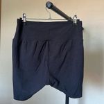 SKIMS NWT  Twist Cotton twist short in Onyx‎ Size L Photo 4