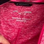 Brooks  Running Pink Track Jacket Size Small Photo 4