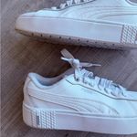 Puma  Women’s Sz 7 White Platform Sneakers Shoes Lace Up Photo 1