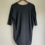 EXPRESS Soft Knit V-Neck High-Low Tunic Top Size Small Photo 3