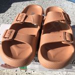 32 Degrees Heat 32 Degrees Ladies/Mens Buckle Cushion Slide Sandal Size W11-12/M9-10 Unisex NEW Photo 1